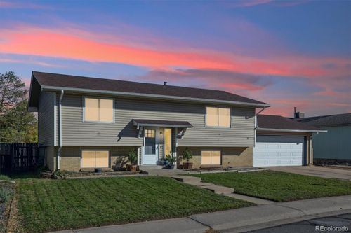 586 S Flower Street, Lakewood, CO, 80226 | Card Image