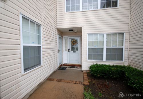 1101 Stony Brook Way, North Brunswick, NJ, 08902-5500 | Card Image