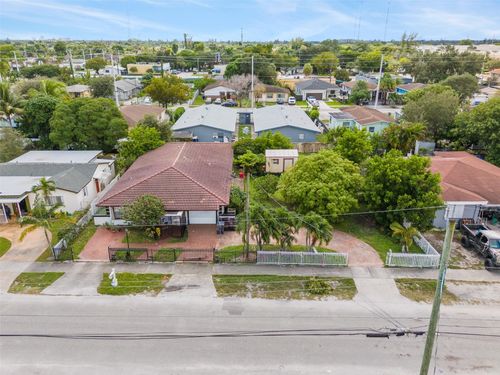 5720 Flagler St, Hollywood, FL, 33023-2318 | Card Image