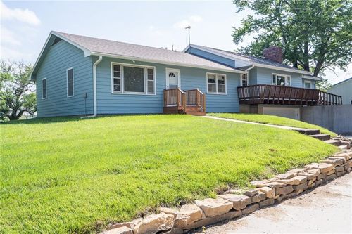 9643 Y Rd, Meriden, KS, 66512-9426 | Card Image