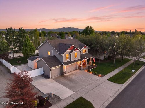 2548 W Blackberry Loop, Hayden, ID, 83835-5074 | Card Image