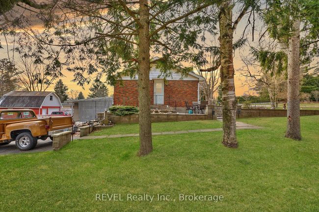 1317 Pelham St, House other with 3 bedrooms, 2 bathrooms and 6 parking in Pelham ON | Image 6