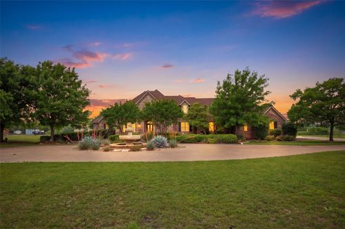 5241 Plainview Rd, Midlothian, TX, 76065-6319 | Card Image