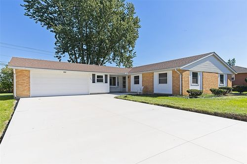143 S Dorset Rd, Troy, OH, 45373-2607 | Card Image