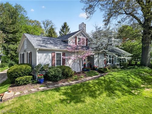 3555 Birch Tree Path, Cleveland Heights, OH, 44121-1502 | Card Image