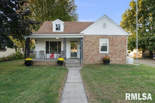2717 7th St, Moline, IL, 61265-5149 | Card Image