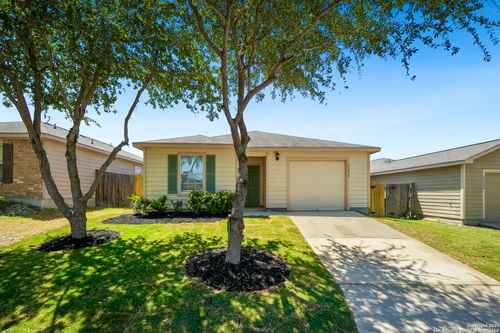 11438 Country Cyn, San Antonio, TX, 78252-2288 | Card Image