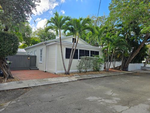 622 Louisa St, Key West, FL, 33040-3228 | Card Image