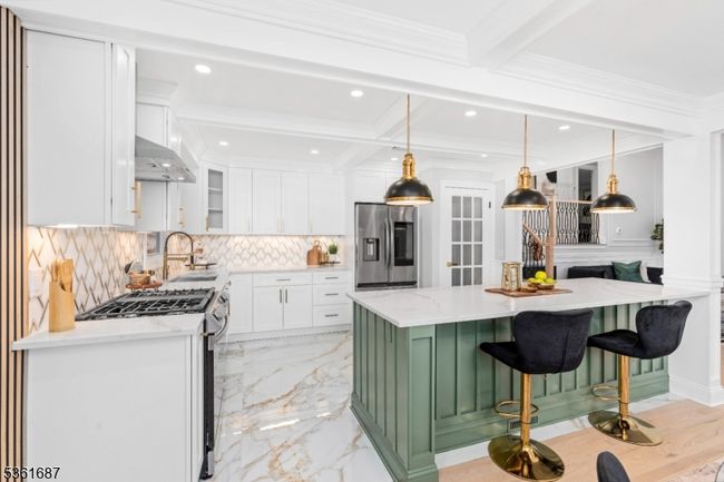 185 Colonial Rd, House other with 5 bedrooms, 3 bathrooms and null parking in Emerson NJ | Image 11