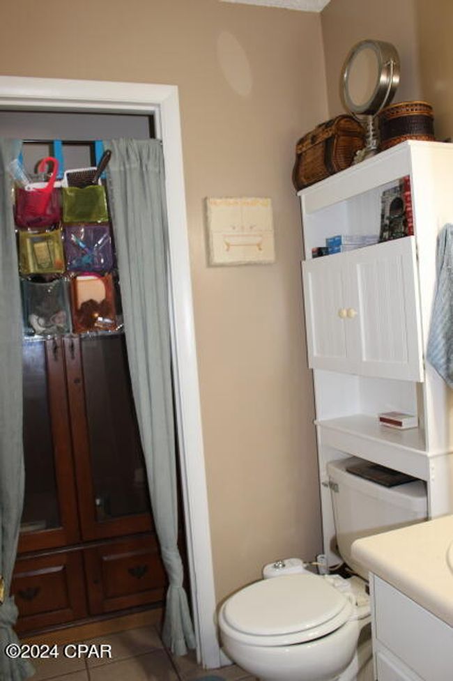 25676 Ne Evans St, House other with 3 bedrooms, 2 bathrooms and null parking in Altha FL | Image 33