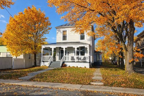 11 Elgin St W, North Glengarry, ON, K0C1A0 | Card Image