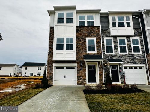 10507 Cobbler Pl, WHITE PLAINS, MD, 20695-4337 | Card Image