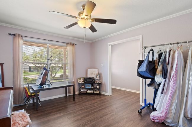 101 Homestead Rd, House other with 3 bedrooms, 3 bathrooms and 8 parking in Kyle TX | Image 10