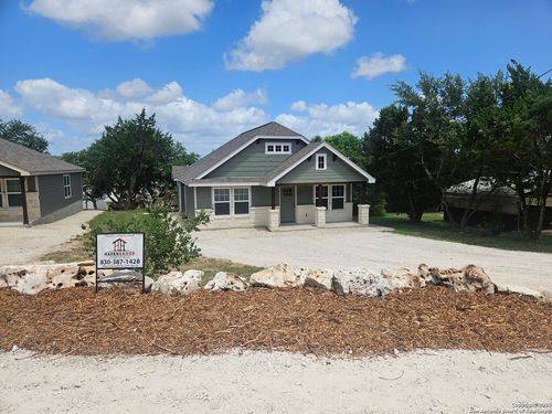 905 Roadrunner Spur, Canyon Lake, TX, 78133-2816 | Card Image