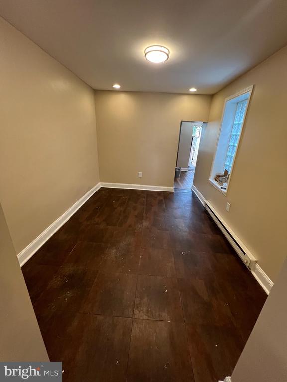Residential in PHILADELPHIA 4