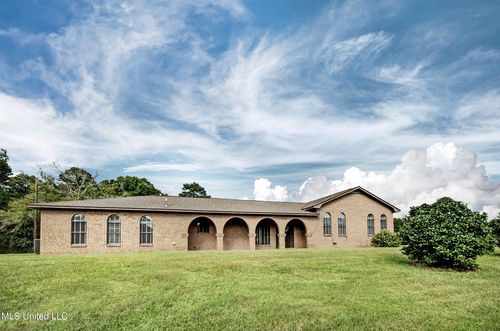1006 Highway 35 N, Carthage, MS, 39051-3022 | Card Image