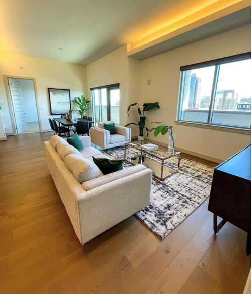 apt-3004-2323 N Akard St, Dallas, TX, 75201-4483 | Card Image