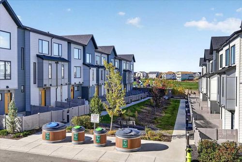 58 Evanscrest Court Nw, Calgary, AB, T3P0P1 | Card Image