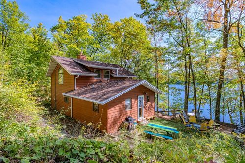 W901 Seven Island Lake Dr, Gleason, WI, 54435-9675 | Card Image
