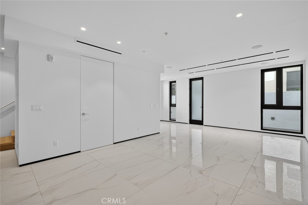 Residential in West Hollywood 5