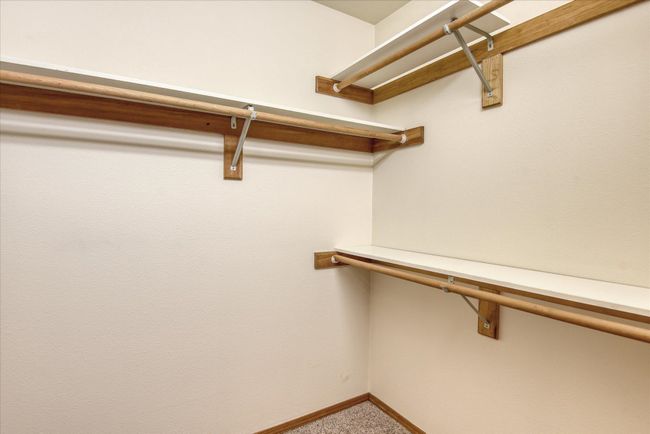 3023 S Winthrop Ln, Condo with 2 bedrooms, 3 bathrooms and null parking in Spokane WA | Image 34