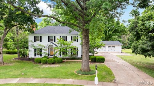 3 Spring Dr, Saint Charles, MO, 63304 | Card Image