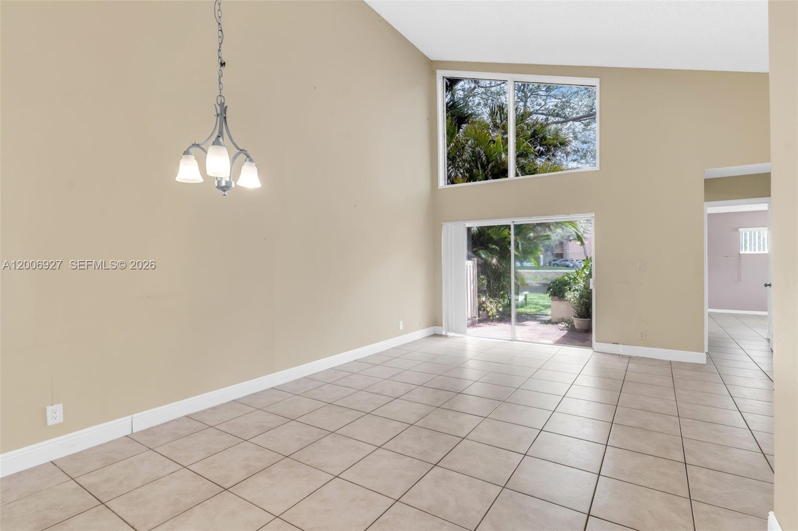 Residential in Sunrise 4