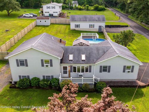 11 Hoppenstedt Rd, Wallkill, NY, 12589-4770 | Card Image