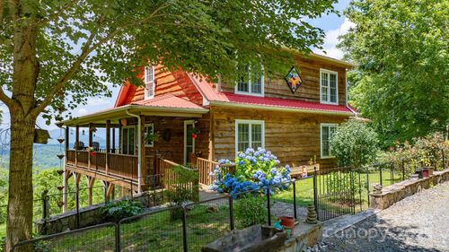 715 Sunset Mountain Road, Bakersville, NC, 28705 | Card Image