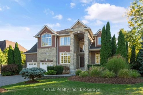 6718 Domenic Cres, Niagara Falls, ON, L2J4L5 | Card Image