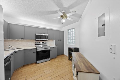 apt-248-4300 Nw 30th St, Coconut Creek, FL, 33066-2177 | Card Image