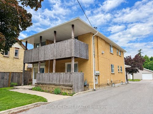 21 Evergreen Ave, London, ON, N6J1A6 | Card Image