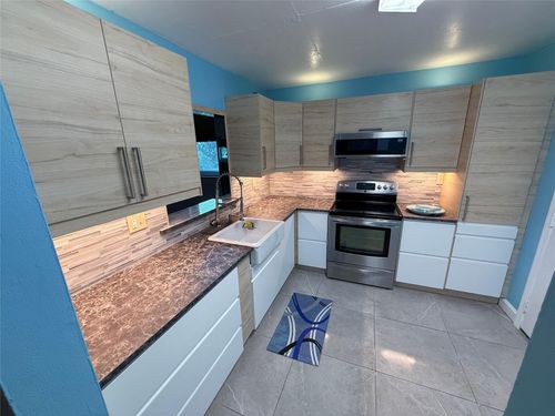 apt-420-410 Nw 68th Ave, Plantation, FL, 33317-2408 | Card Image