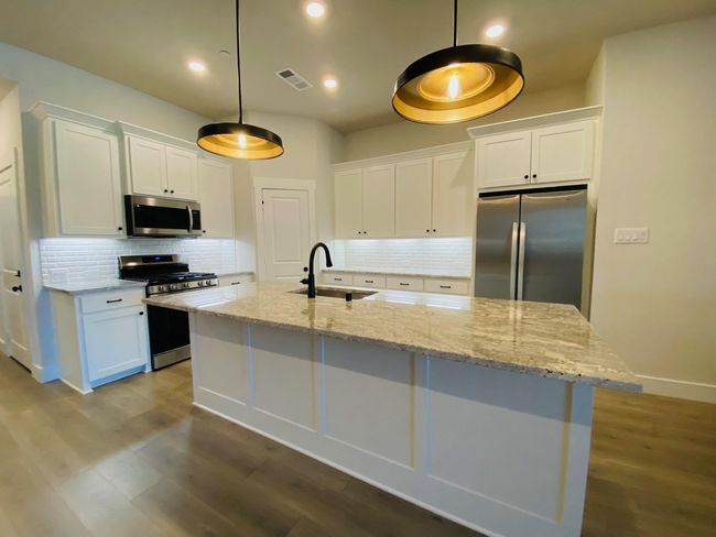 615 Cloverleaf Dr, Townhouse with 2 bedrooms, 2 bathrooms and null parking in Wylie TX | Image 7