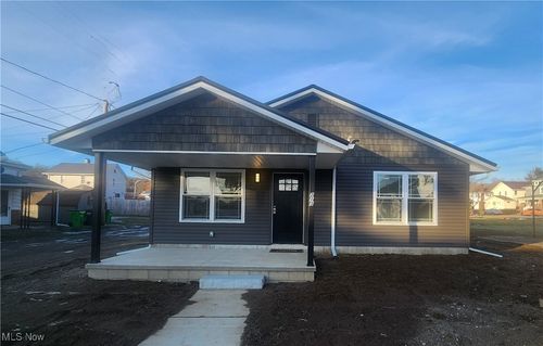 213 Fuhr St, Dennison, OH, 44621-1045 | Card Image