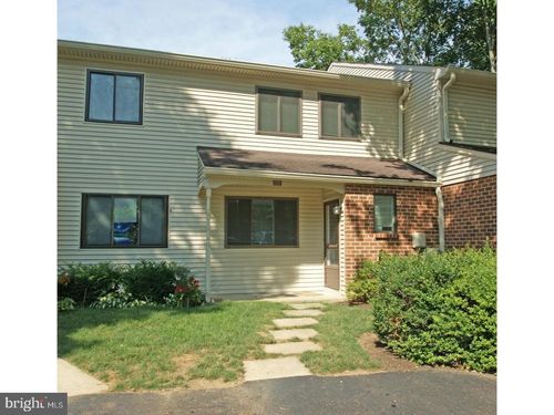 303 Camsten Ct, CHESTERBROOK, PA, 19087-5734 | Card Image