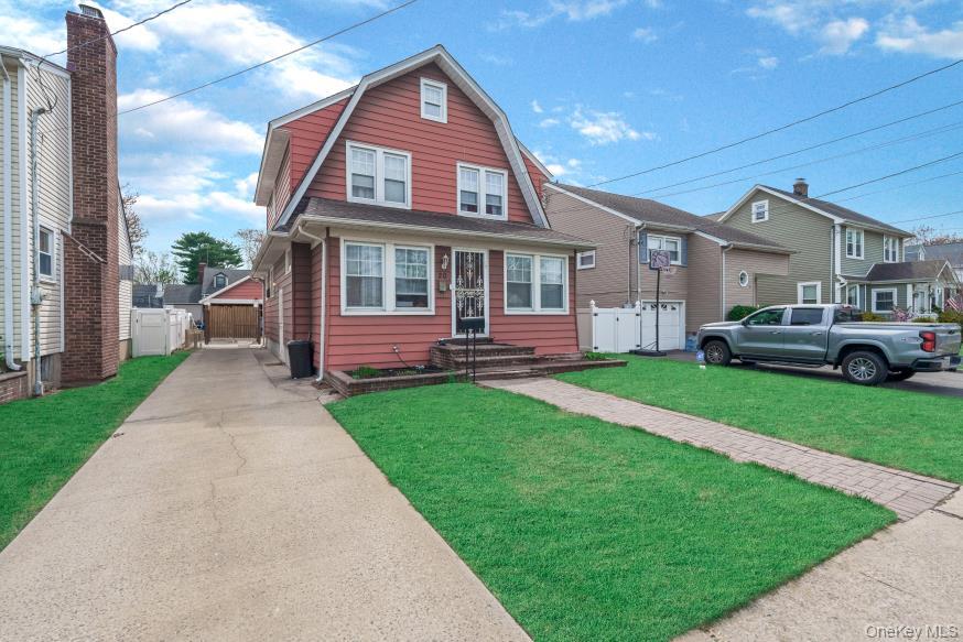 Residential in Hempstead