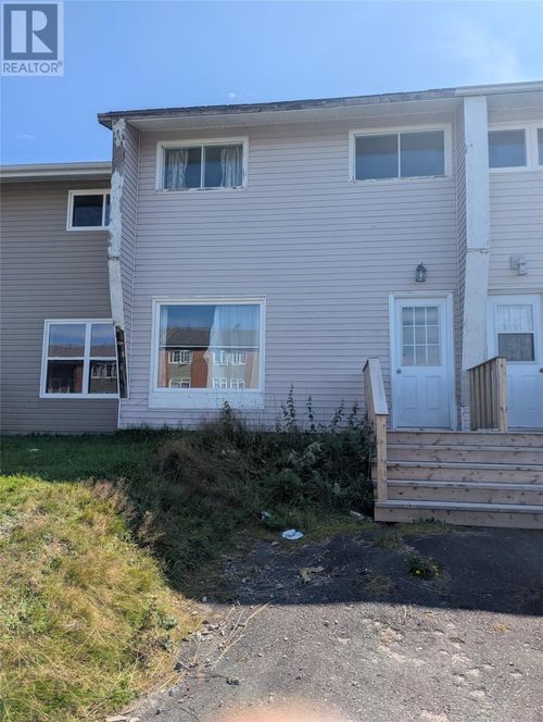 8 Scarlett Ridge, House with 3 bedrooms, 1 bathrooms and null parking in Carbonear NL | Card Image