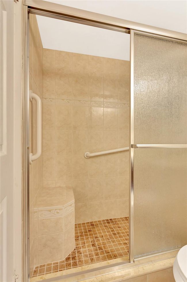 APT-205 - 7290 Nw 1 St St, Condo with 1 bedrooms, 2 bathrooms and null parking in Margate FL | Image 25