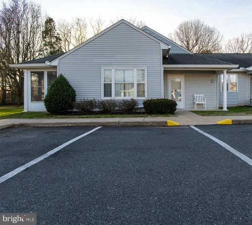 apt-41-2000 Miller Ave, MILLVILLE, NJ, 08332-1572 | Card Image