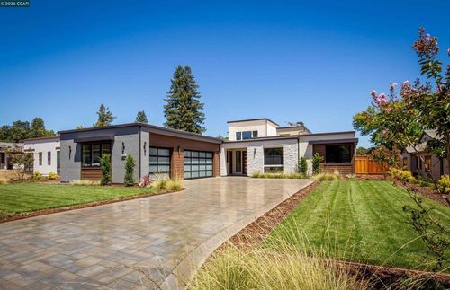 1070 Borrette Ct, Napa, CA, 94558-9371 | Card Image