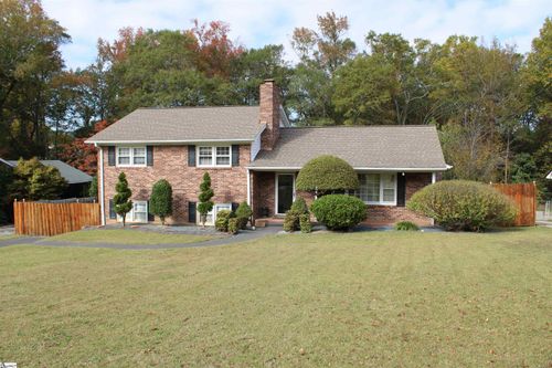 427 Fairhaven Dr, Taylors, SC, 29687-2830 | Card Image