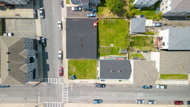 99 Nashua St, Home with 0 bedrooms, 1 bathrooms and 2 parking in Fall River MA | Image 32