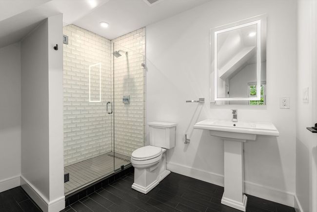 79-79 - 77 Central Ave, Condo with 4 bedrooms, 3 bathrooms and 2 parking in Newton MA | Image 15