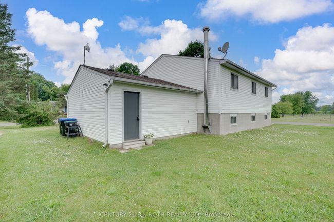 41 Market St, House other with 4 bedrooms, 2 bathrooms and 4 parking in Lisle ON | Image 24