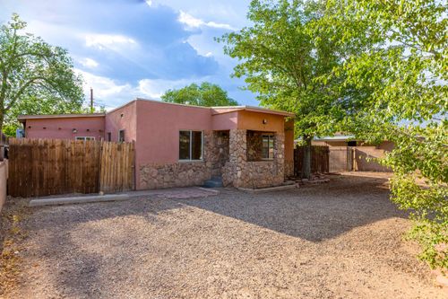 5201 Grande Dr, Albuquerque, NM, 87107-3309 | Card Image