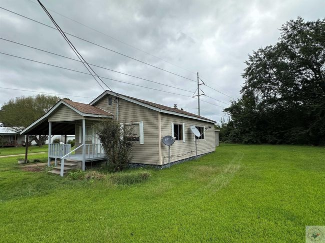 220 Landsdell Rd, House other with 2 bedrooms, 1 bathrooms and null parking in Hooks TX | Image 7