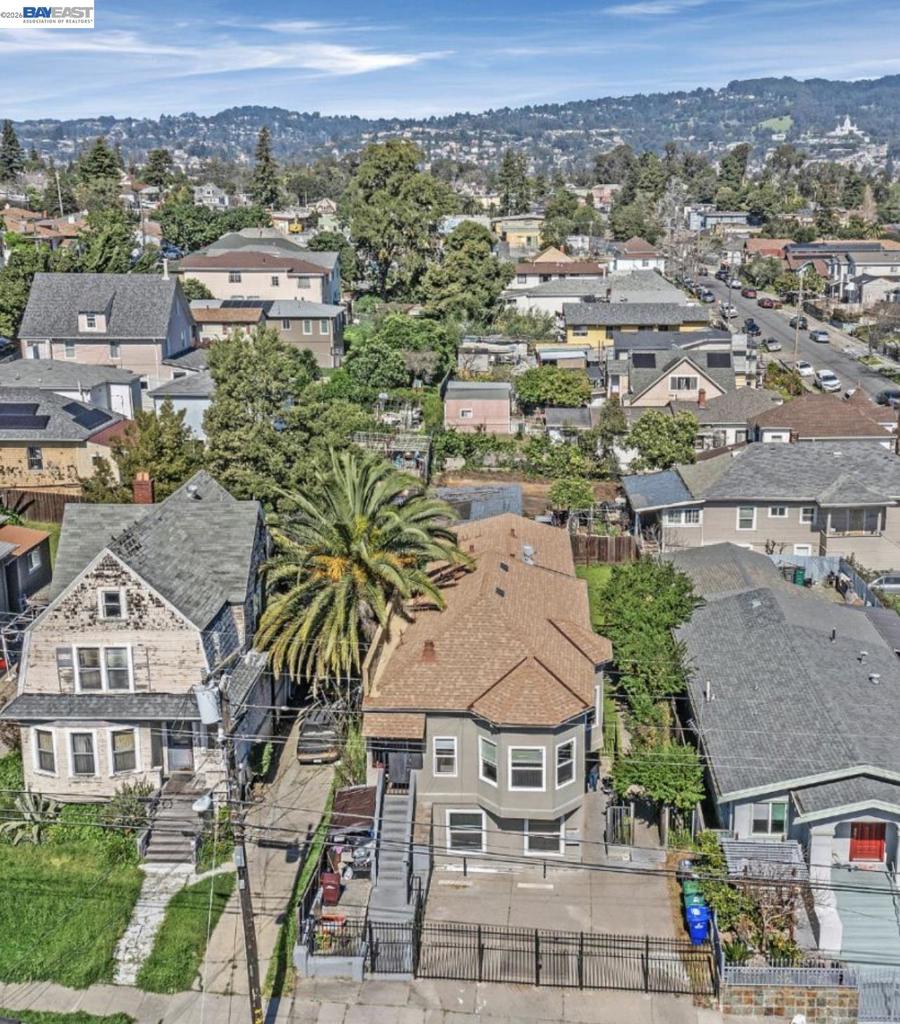 Residential Lease in Oakland 3