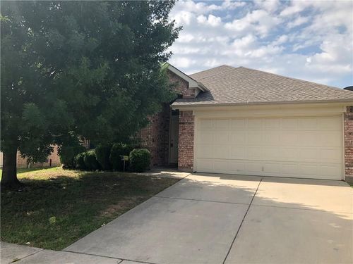 409 Mystic River Trl, Fort Worth, TX, 76131-4554 | Card Image