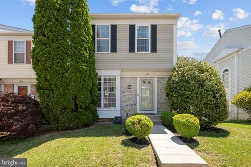 209 Edge Creek Ln, ODENTON, MD, 21113-2684 | Card Image